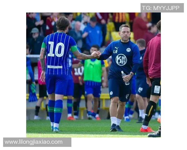 加的夫城与维冈竞技的激烈对决揭示英冠联赛的竞争魅力与球队实力较量